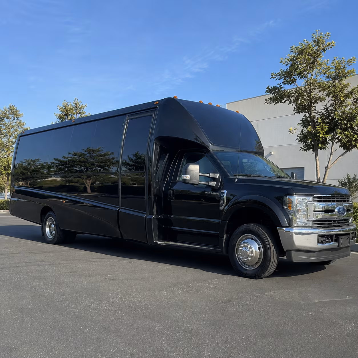 Rent a Bus to Long Beach Airport