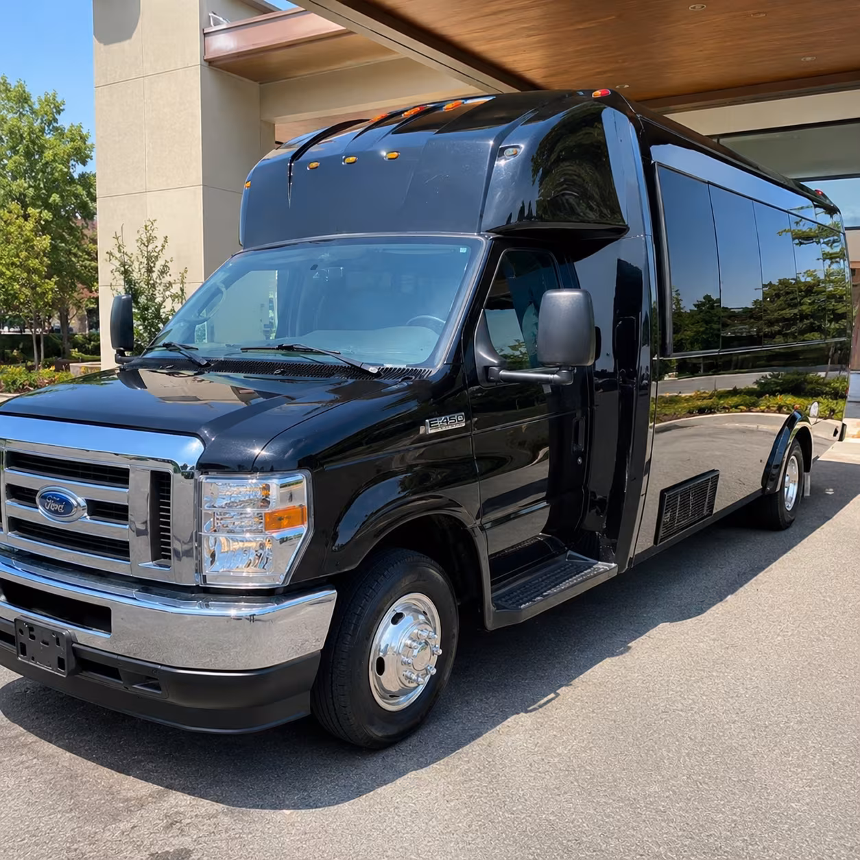 Lakewood Prom & Homecoming Transportation party bus exterior