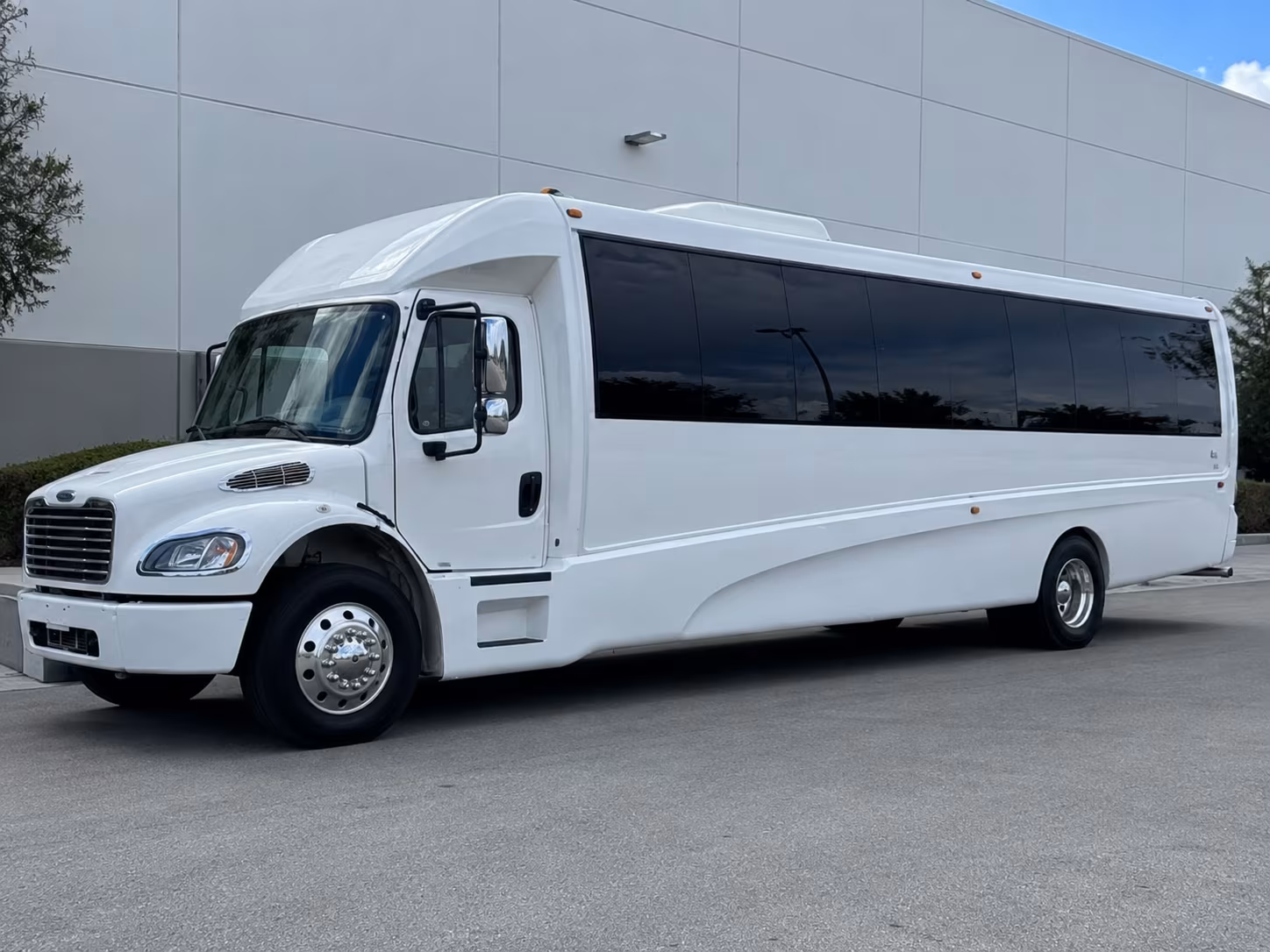 Lakewood Wedding Transportation party bus exterior