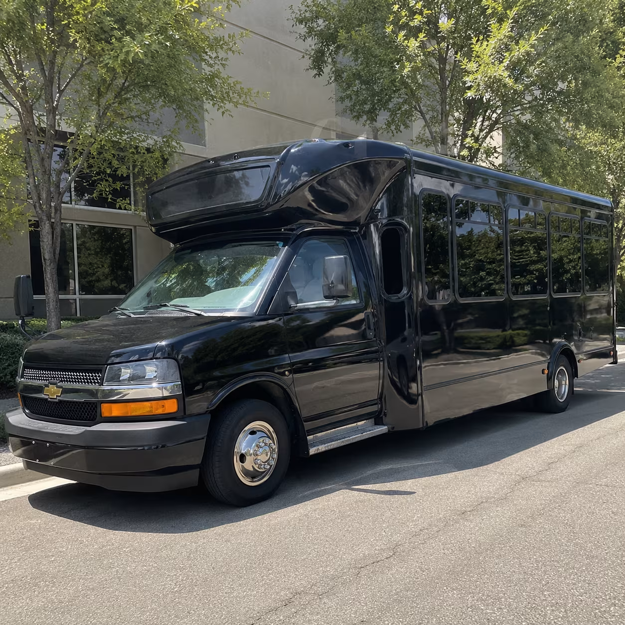 Norwalk Winery Tour & Pub Crawl Transportation